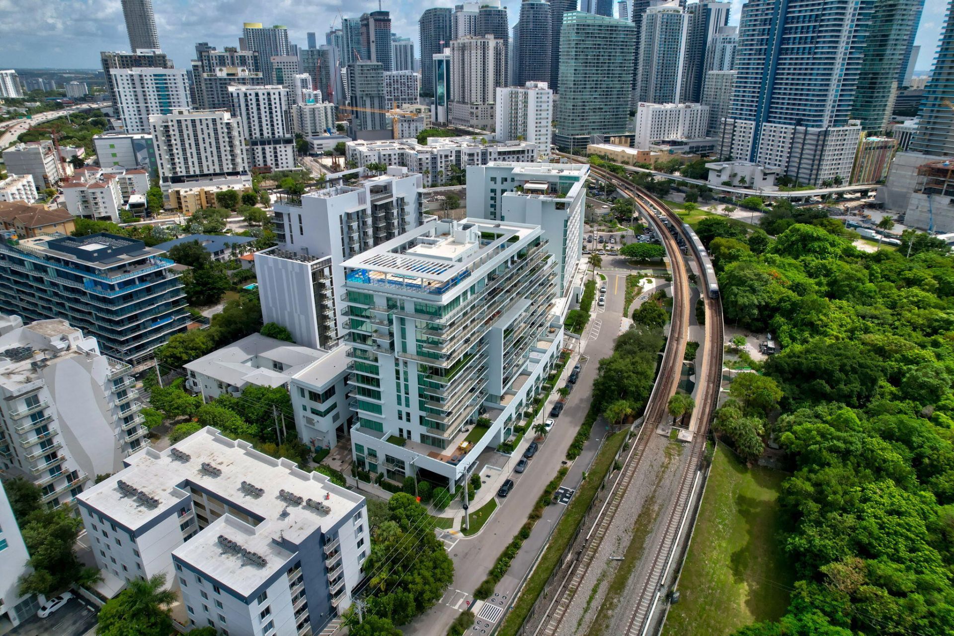 1600 SW 1st Avenue, Unit 413, Miami, FL 33129 Photo