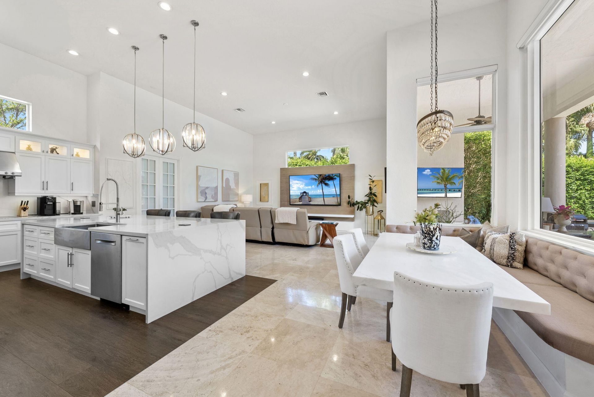 2480 Poinciana Lane, Weston, FL 33327 Photo
