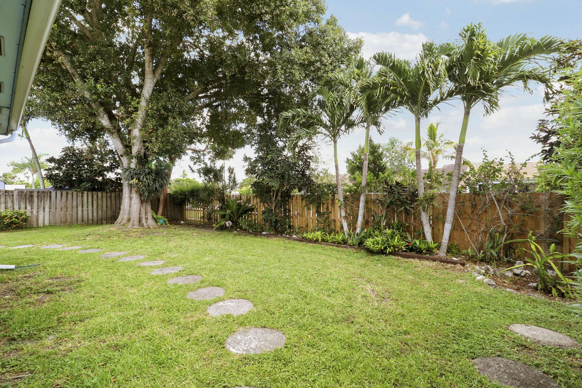 104 Banyan Circle, Jupiter, FL 33458 Photo