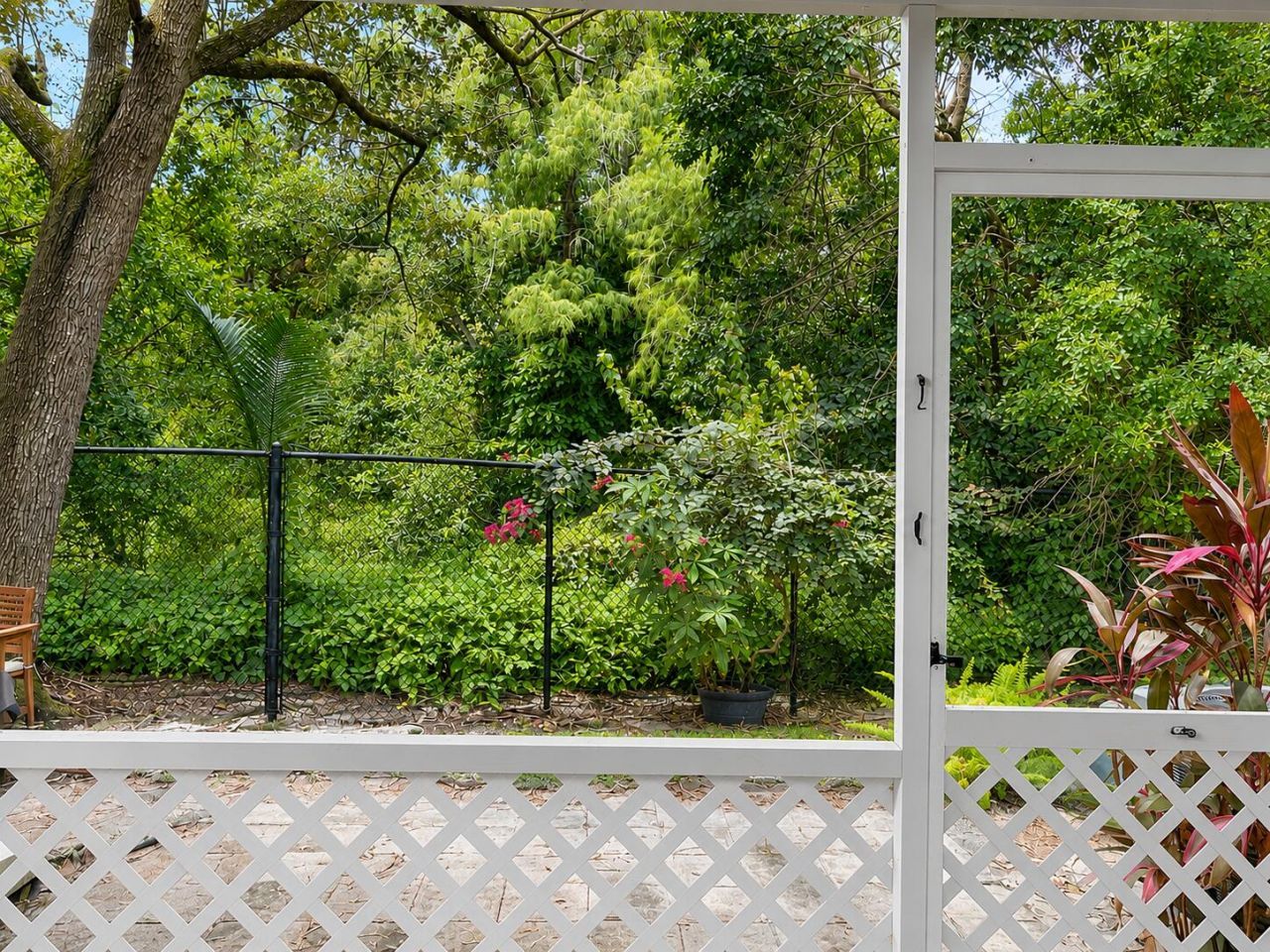 3373 Confetti Lane, Unit 77-8, Margate, FL 33063 Photo