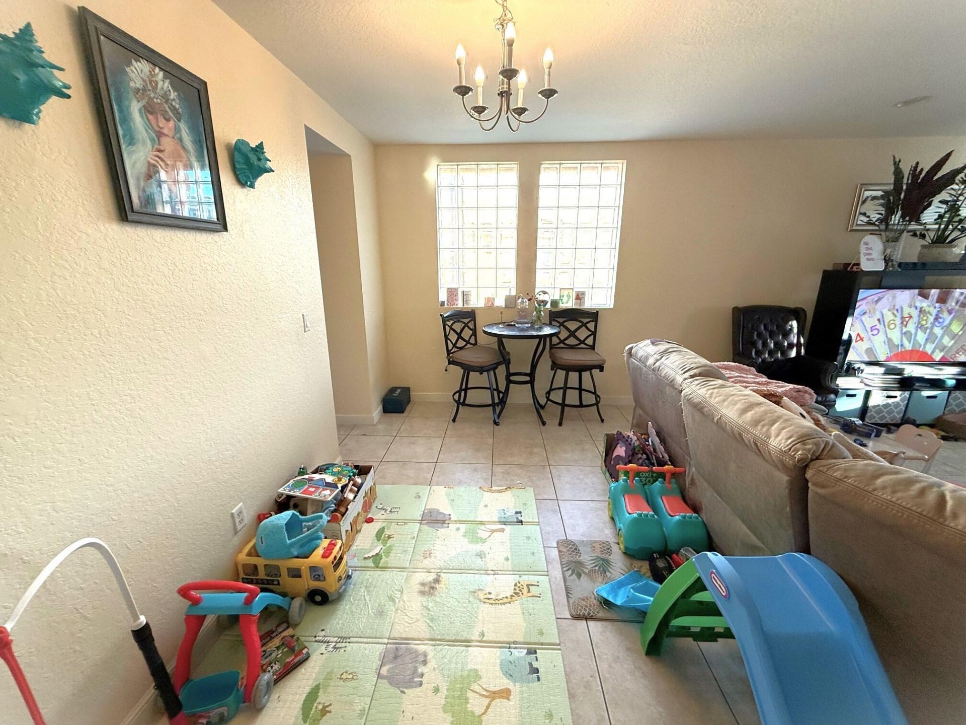 883 Millbrae Court, Unit 6, West Palm Beach, FL 33401 Photo