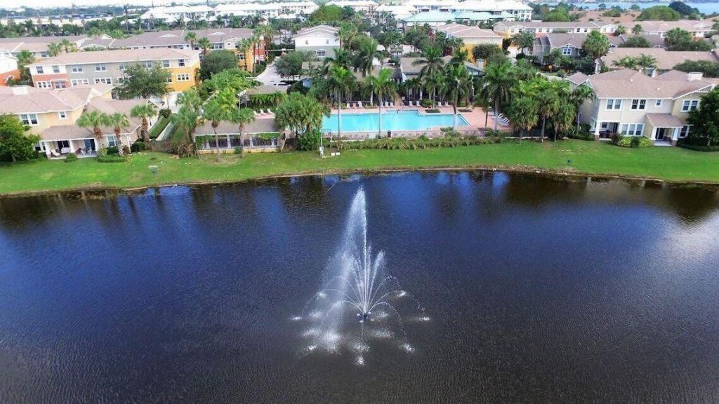 883 Millbrae Court, Unit 6, West Palm Beach, FL 33401 Photo
