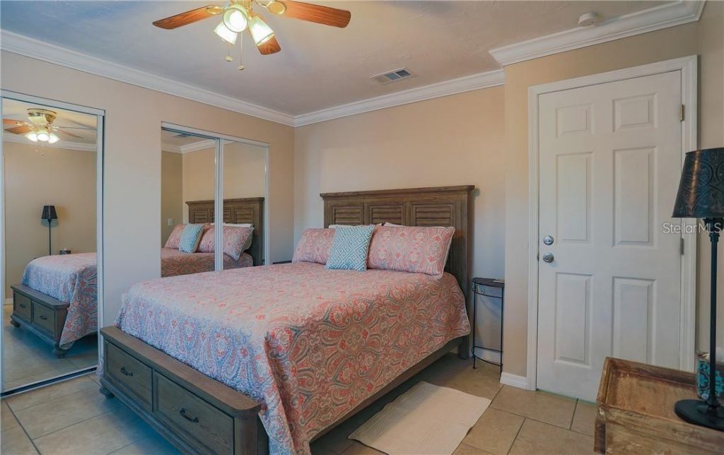 2907 Hyde Park Street, Sarasota, FL 34239 Photo