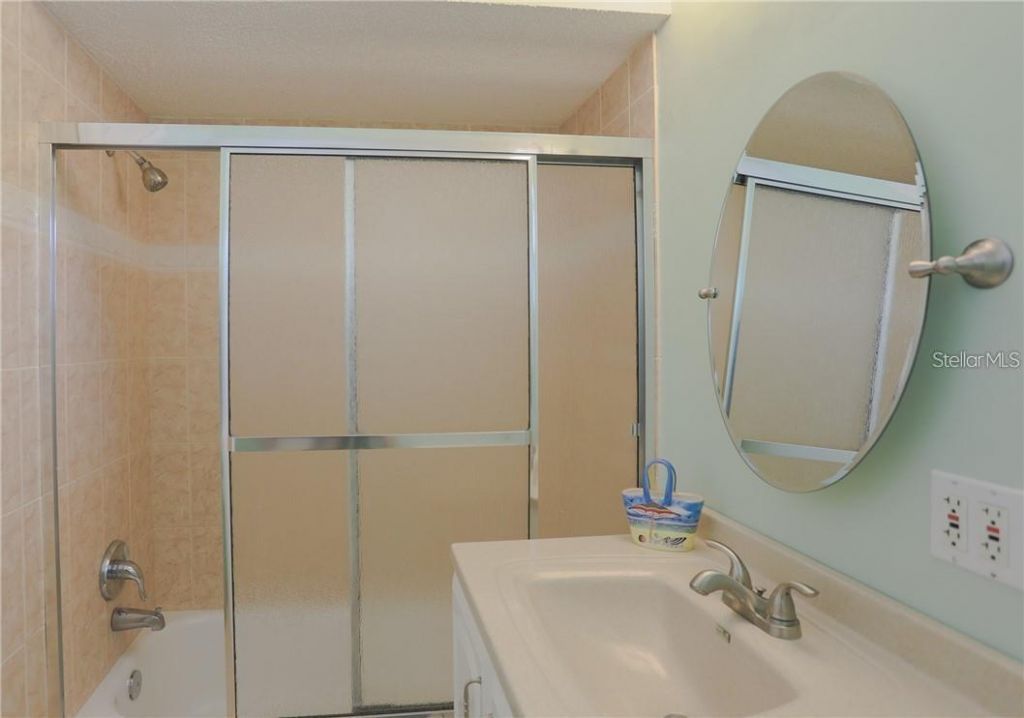 2907 Hyde Park Street, Sarasota, FL 34239 Photo