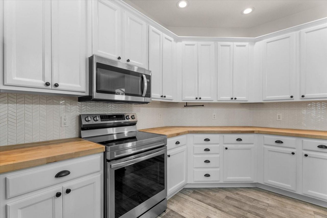 12211 23rd Street E, Parrish, FL 34219 Photo