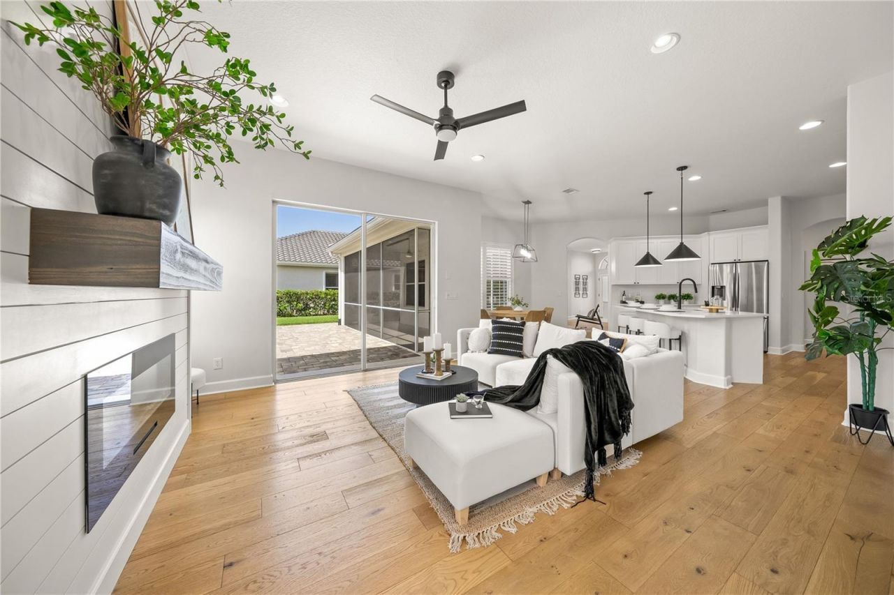 8275 Barton Farms Boulevard, Sarasota, FL 34240 Photo