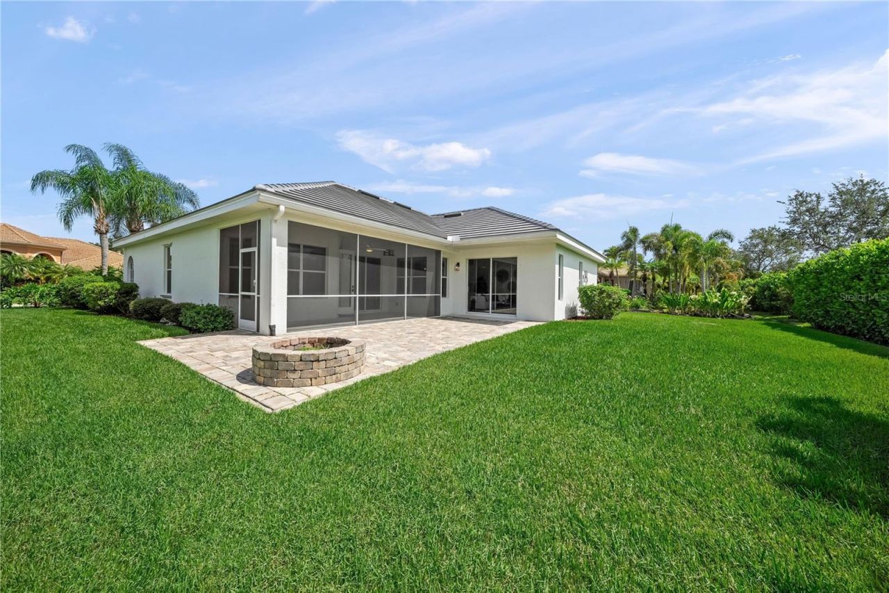 8275 Barton Farms Boulevard, Sarasota, FL 34240 Photo
