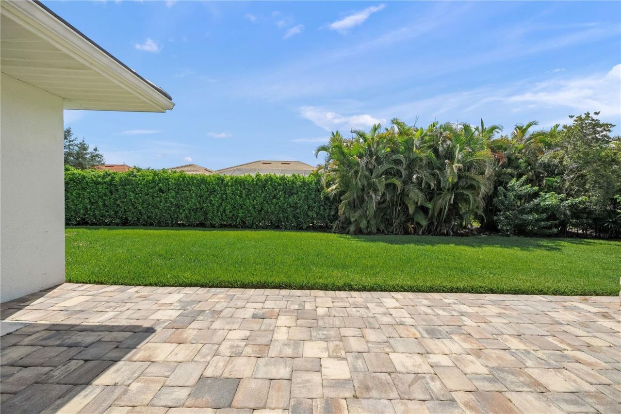 8275 Barton Farms Boulevard, Sarasota, FL 34240 Photo