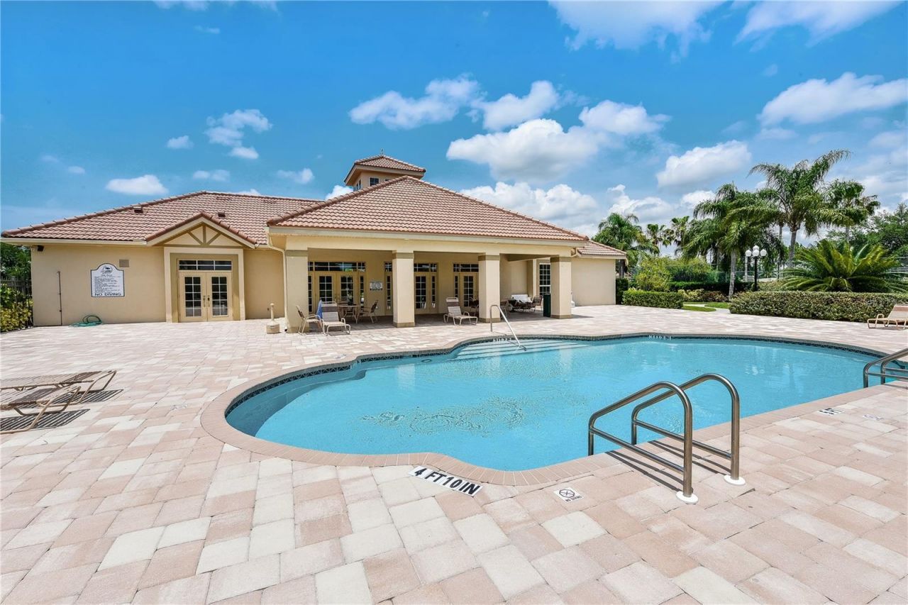 8275 Barton Farms Boulevard, Sarasota, FL 34240 Photo