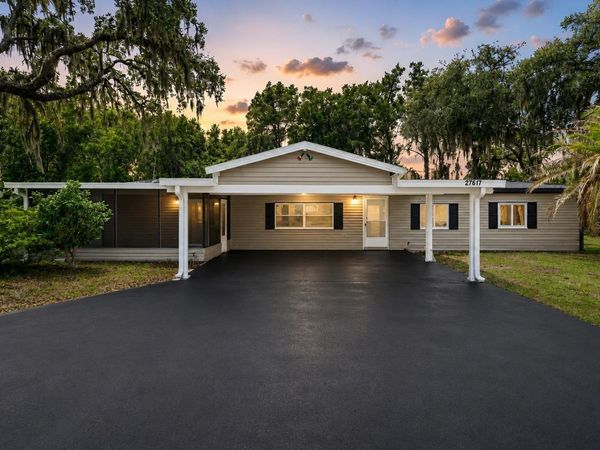 27817 W PELICAN ISLE DRIVE , LEESBURG, FL 34748