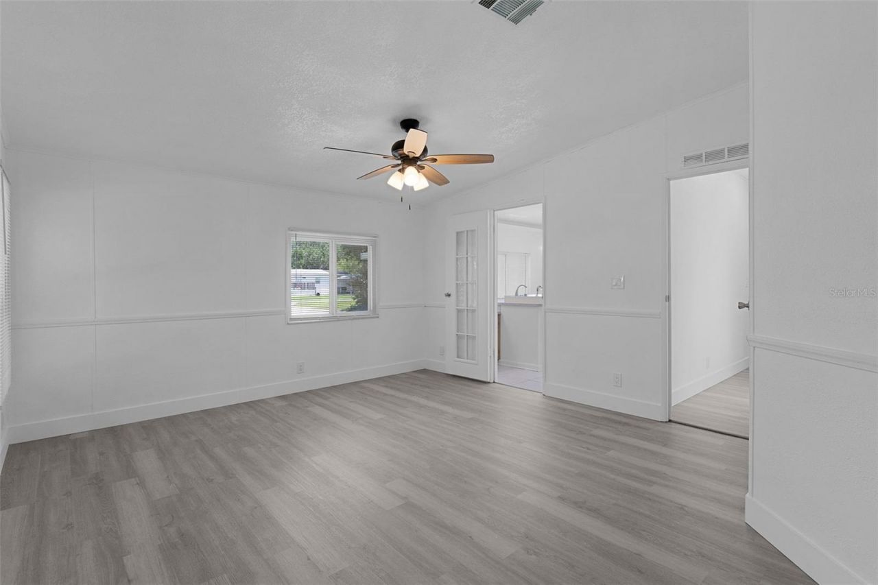 27817 W Pelican Isle Drive, Leesburg, FL 34748 Photo