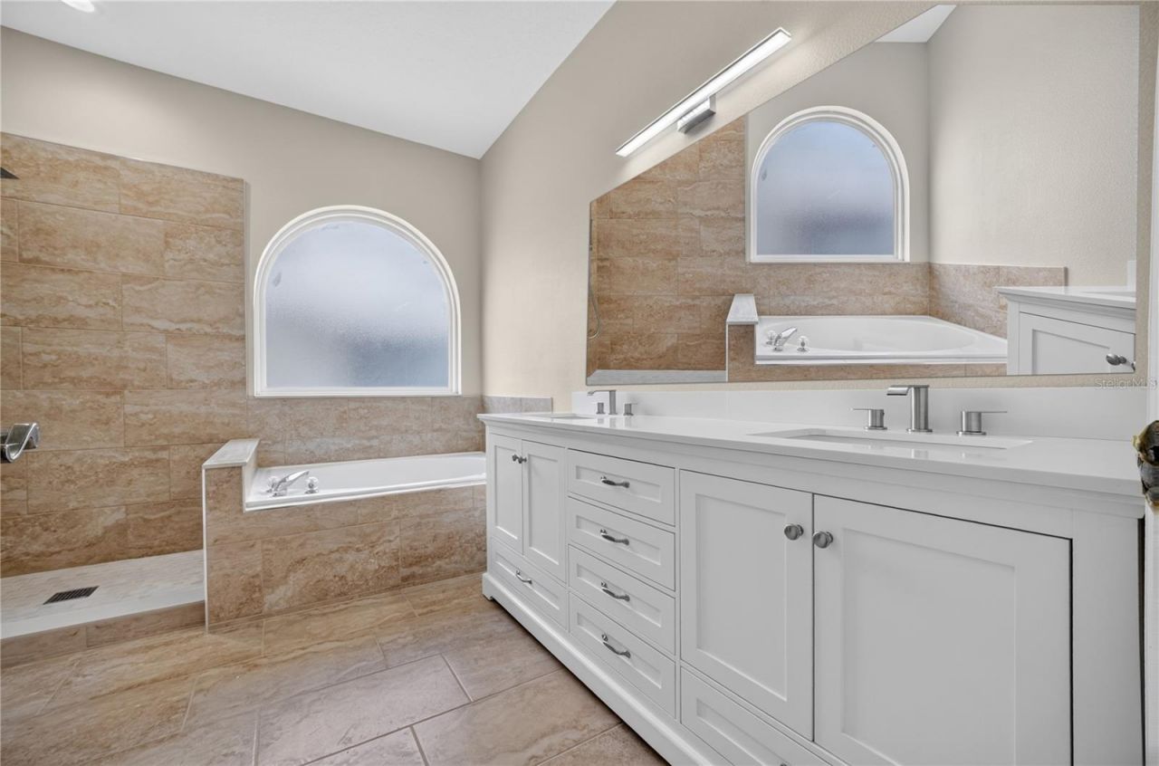 3577 Clear Stream Drive, Orlando, FL 32822 Photo