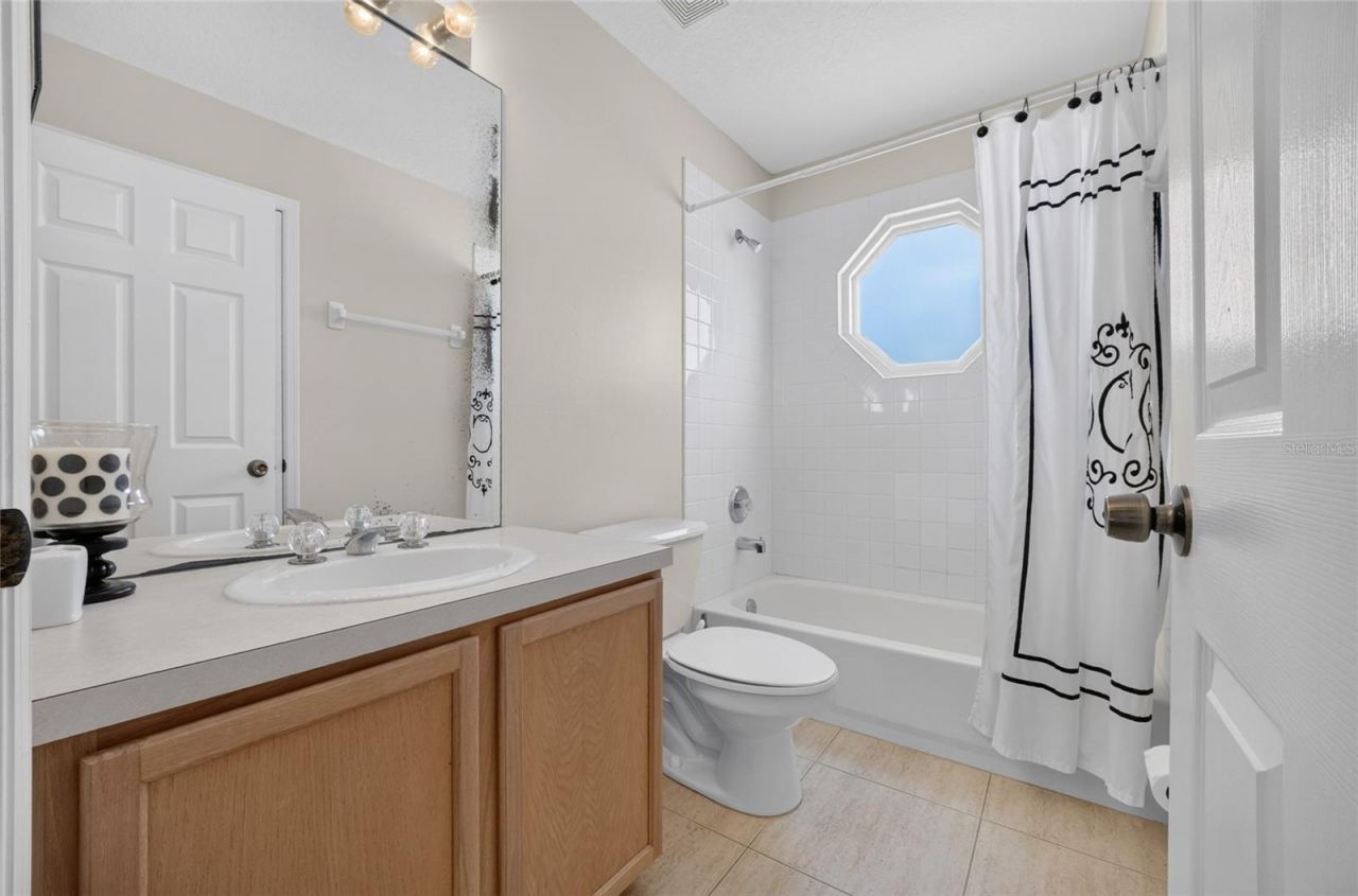 3577 Clear Stream Drive, Orlando, FL 32822 Photo