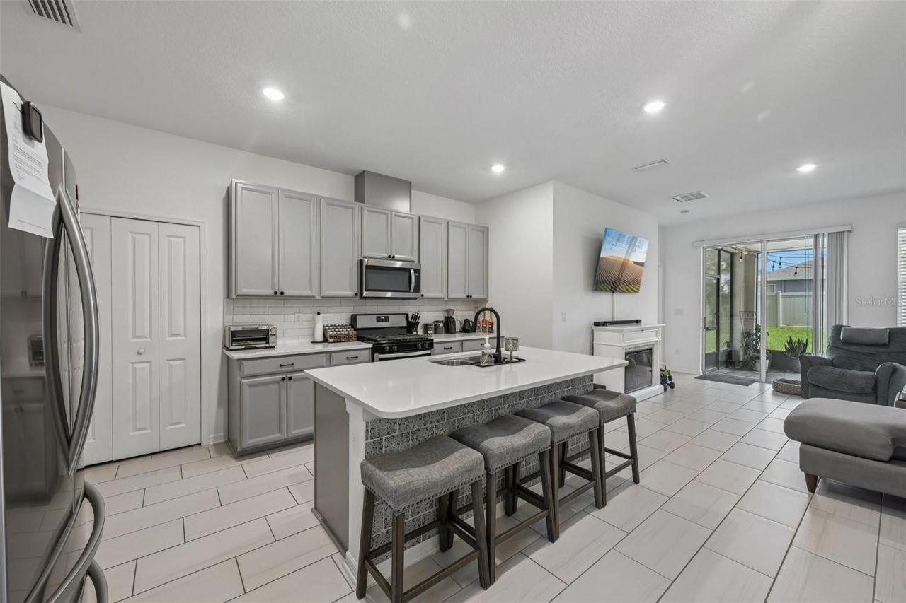 5518 Los Robles Court, Palmetto, FL 34221 Photo