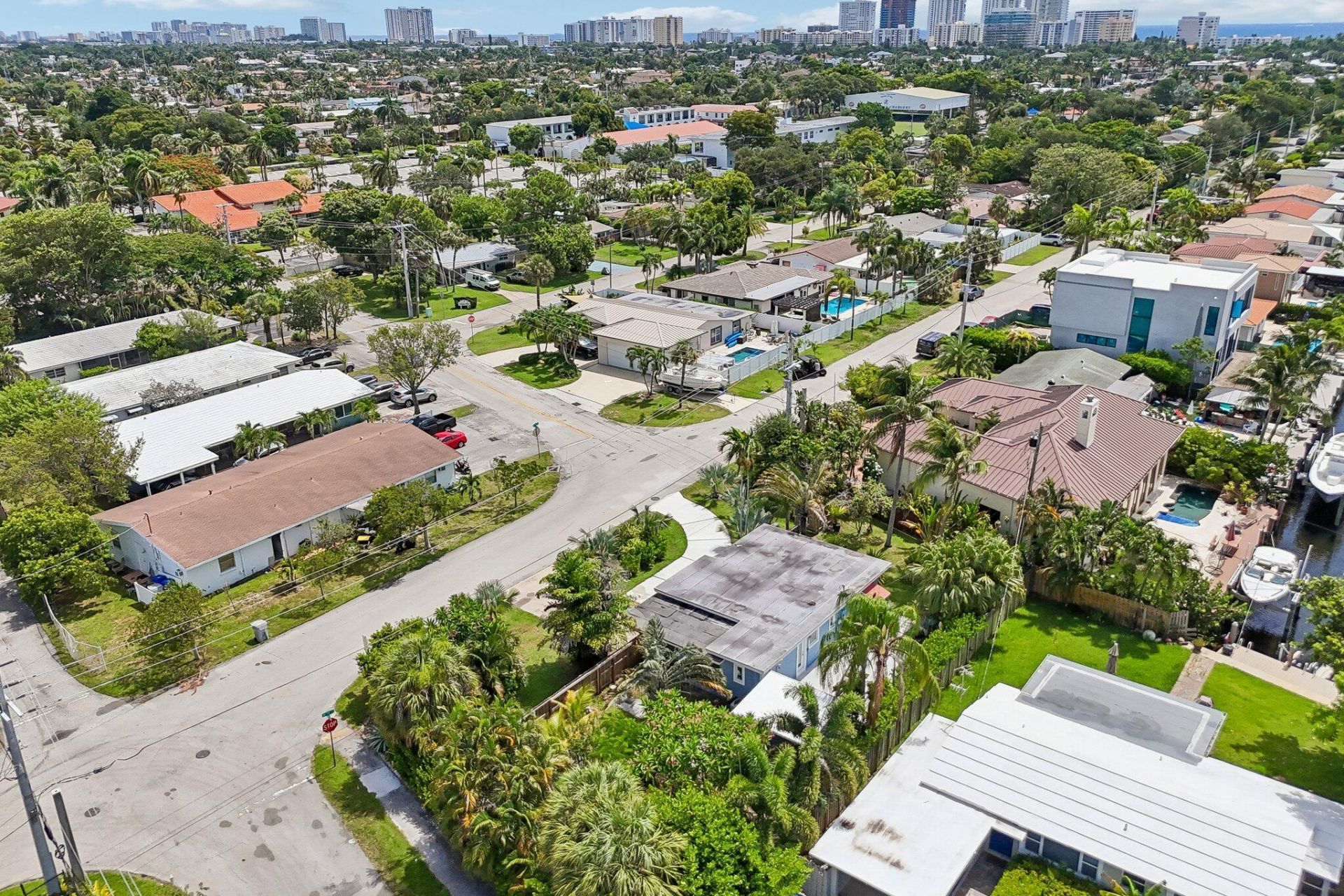 2304 SE 13th Court, Pompano Beach, FL 33062 Photo
