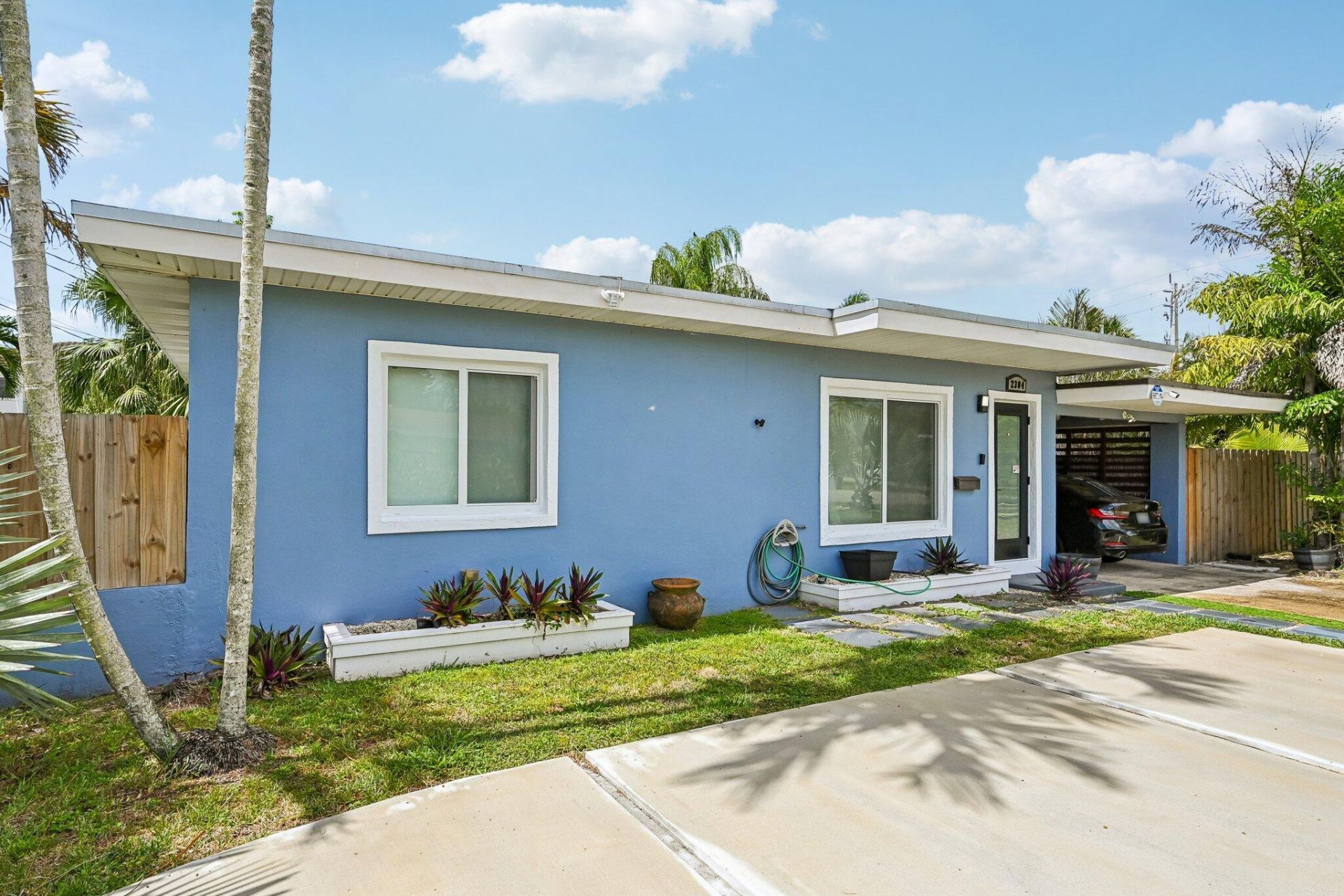 2304 SE 13th Court, Pompano Beach, FL 33062 Photo