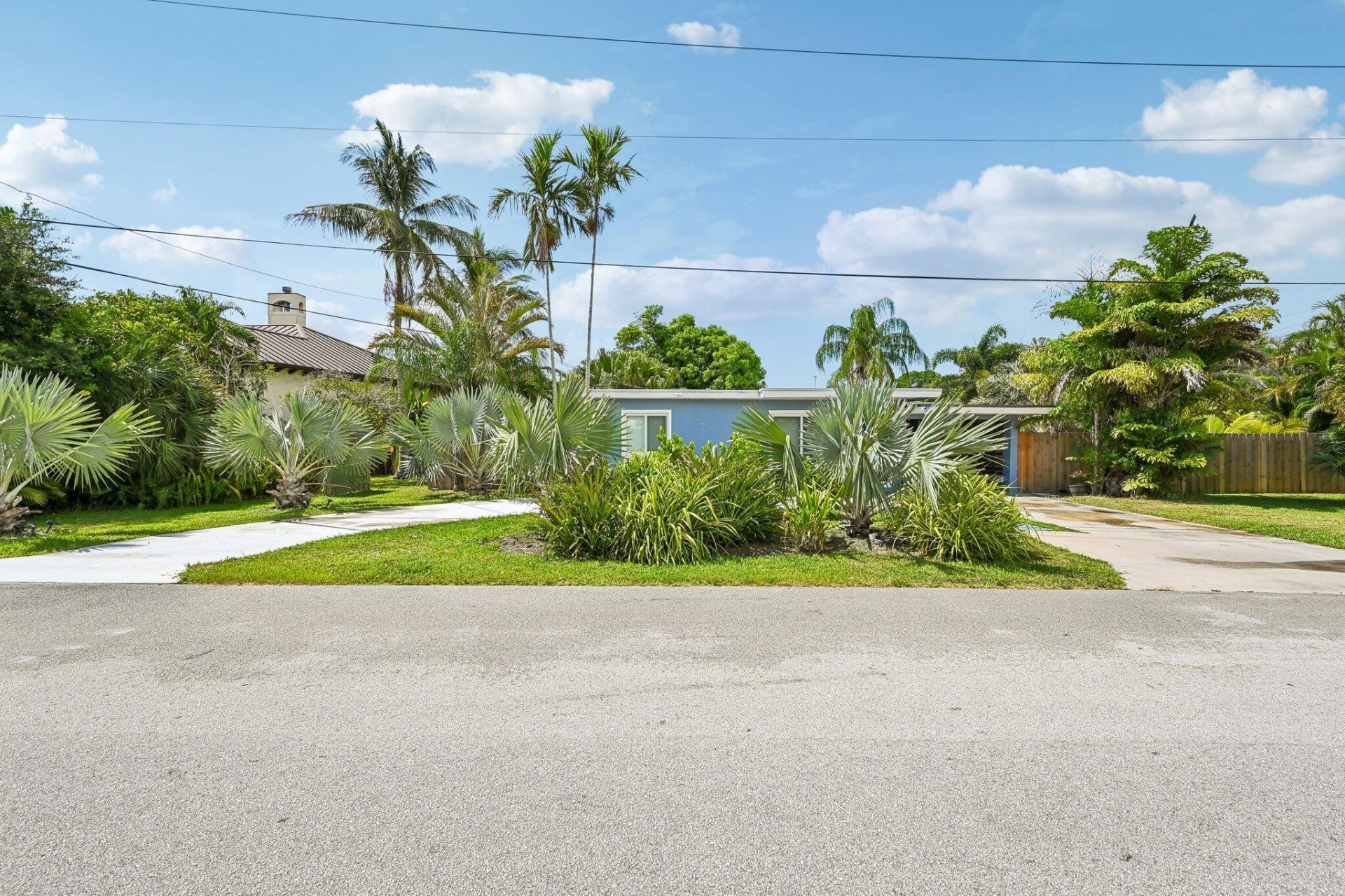 2304 SE 13th Court, Pompano Beach, FL 33062 Photo