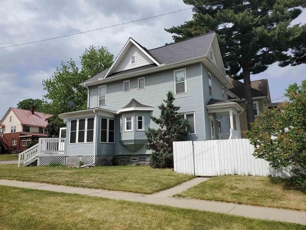 401 W Conant Street, Portage, WI 53901