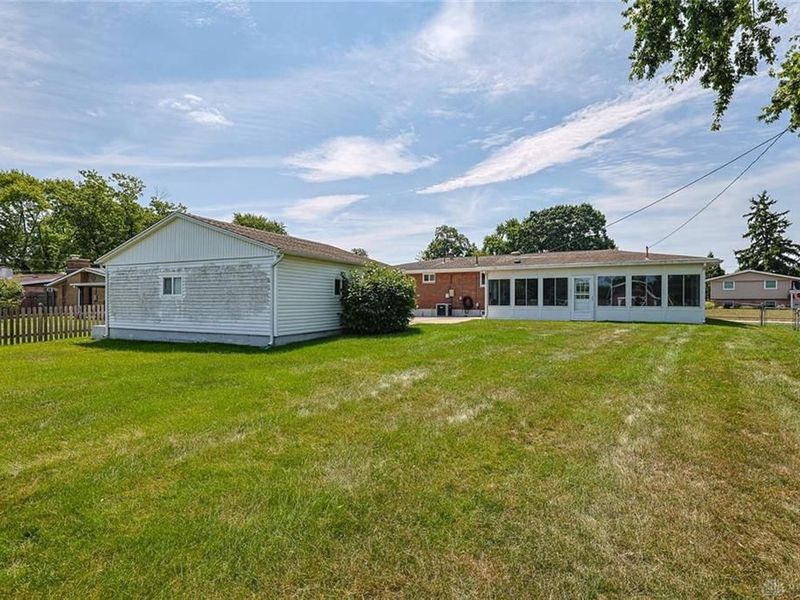 1061 Cottage Court Drive, Fairborn, OH 45324 Photo 33