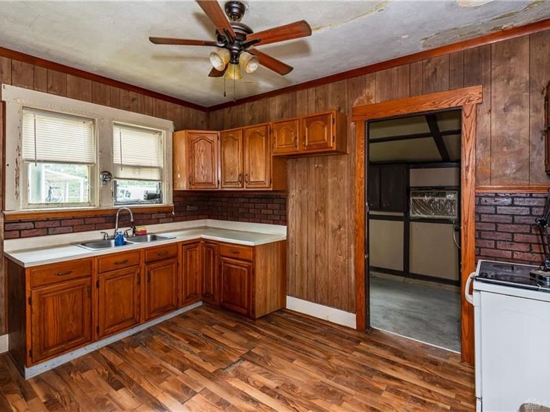 707 W Market Street, Troy, OH 45373 Photo 14