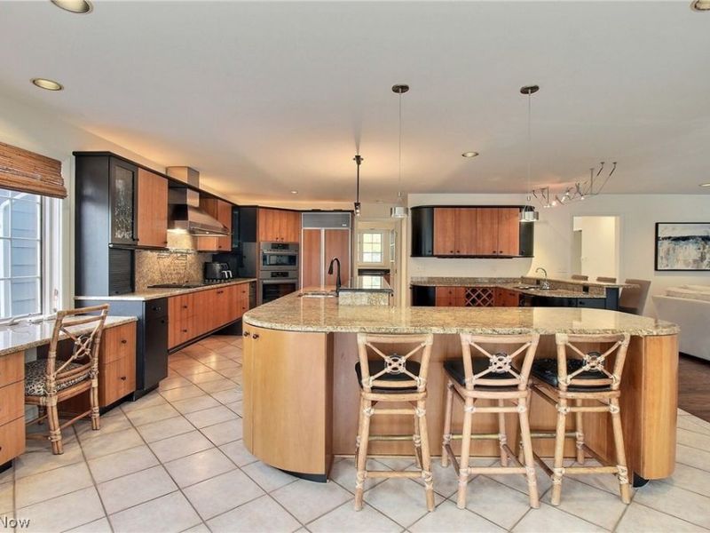 1160 Fox Hill Drive, Gates Mills, OH 44040 Photo 12