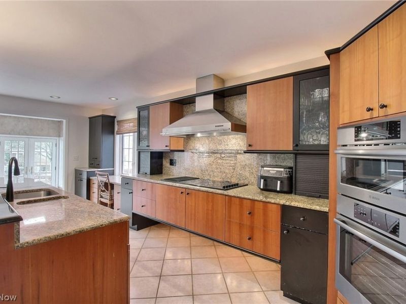 1160 Fox Hill Drive, Gates Mills, OH 44040 Photo 13