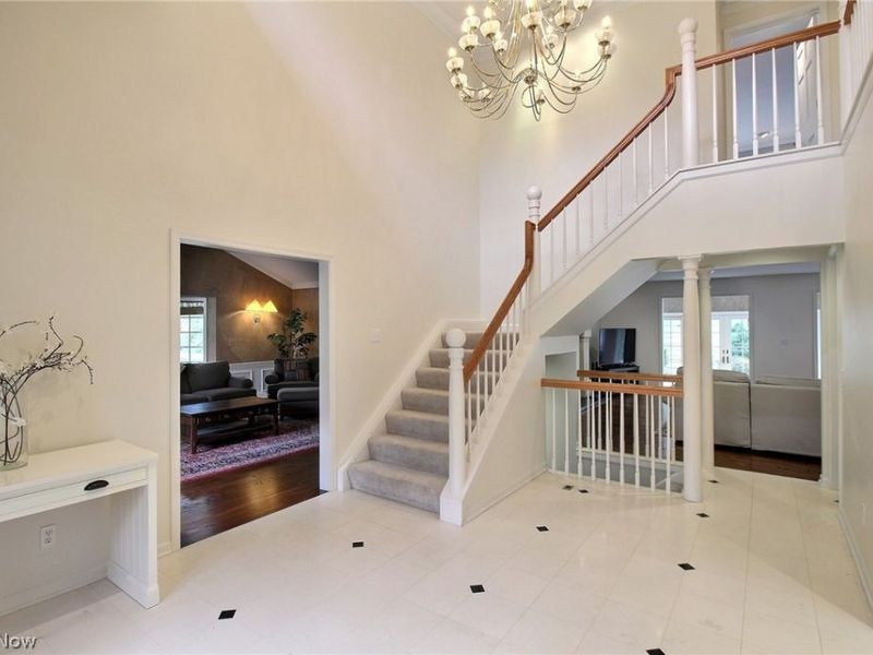 1160 Fox Hill Drive, Gates Mills, OH 44040 Photo 7
