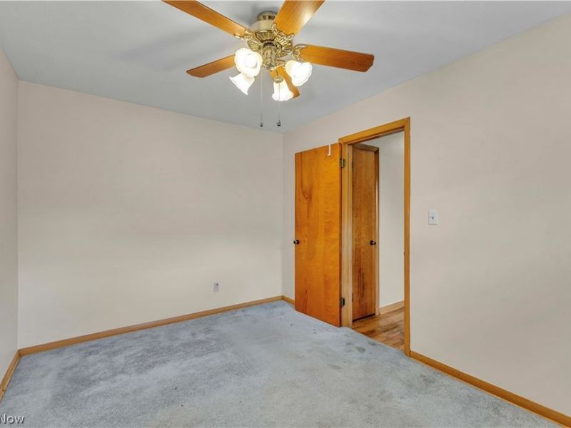 6676 Mackenzie, North Olmsted, OH 44070 Photo 15