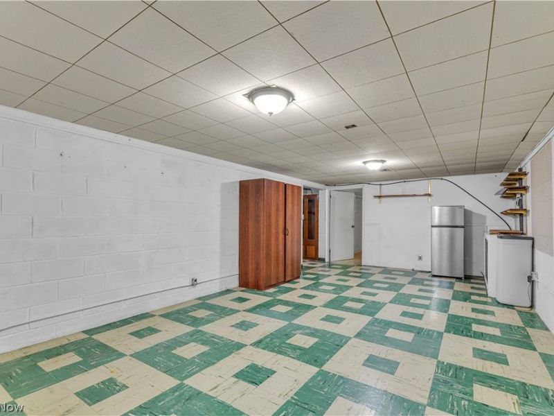 6676 Mackenzie, North Olmsted, OH 44070 Photo 31