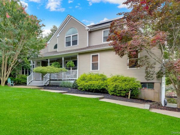 4 Apple Lane , Wading River, NY 11792