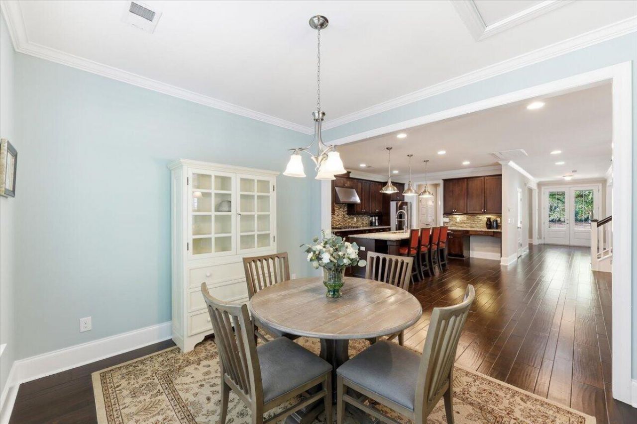 320 Hundred Oaks Parkway Photo 22