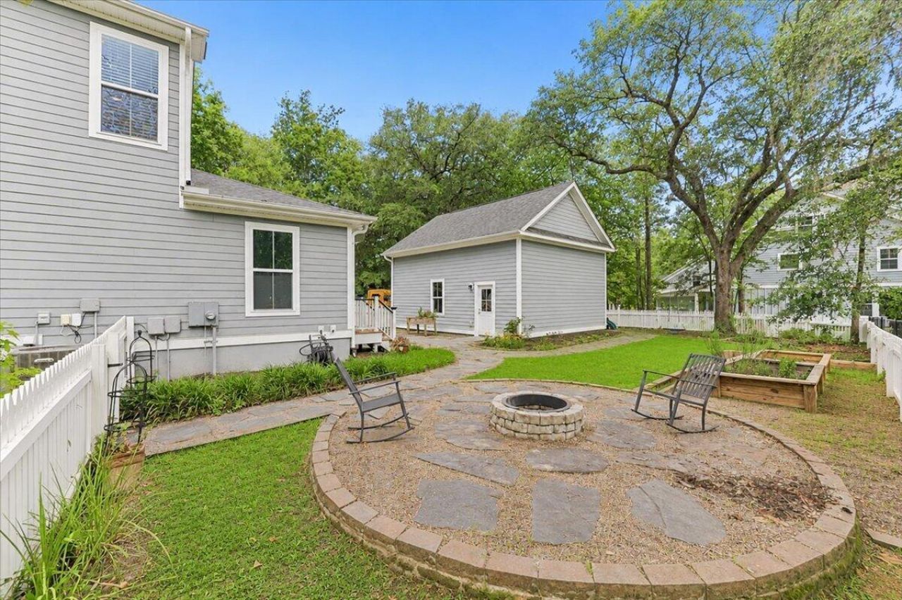 320 Hundred Oaks Parkway Photo 45