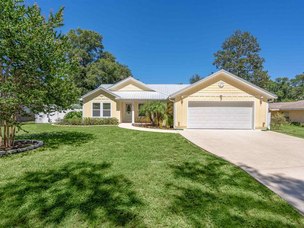 907 Queen Rd, St Augustine, FL 32086