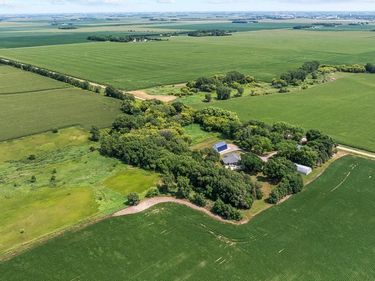 2615 210th Avenue, Marshall, MN 56258