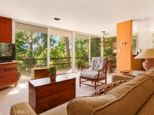 395 Cliff Drive, Unit 106, Pasadena, CA 91107