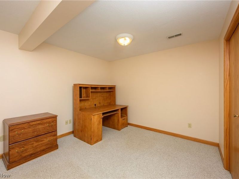206 Shenandoah Boulevard, Barberton, OH 44203 Photo 28