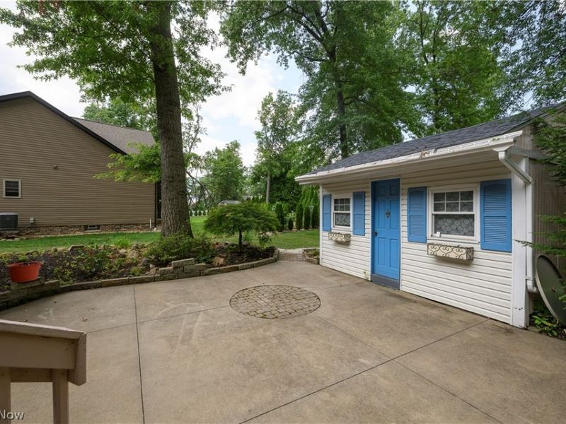 206 Shenandoah Boulevard, Barberton, OH 44203 Photo 7
