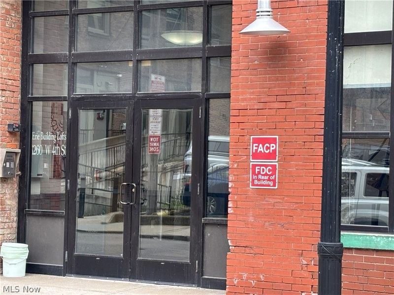 1260 W 4th Street, Unit 401, Cleveland, OH 44113 Photo 2