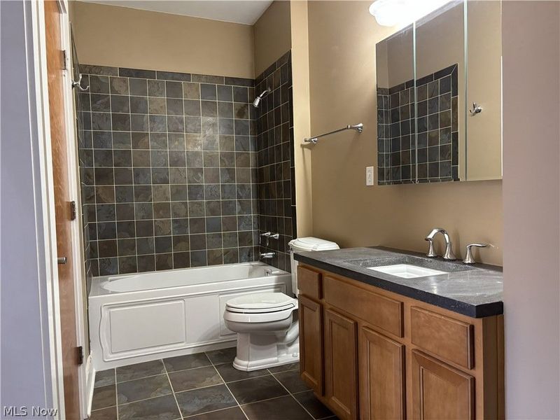 1260 W 4th Street, Unit 401, Cleveland, OH 44113 Photo 21