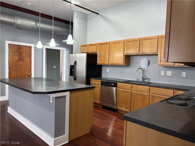 1260 W 4th Street, Unit 401, Cleveland, OH 44113 Photo 9