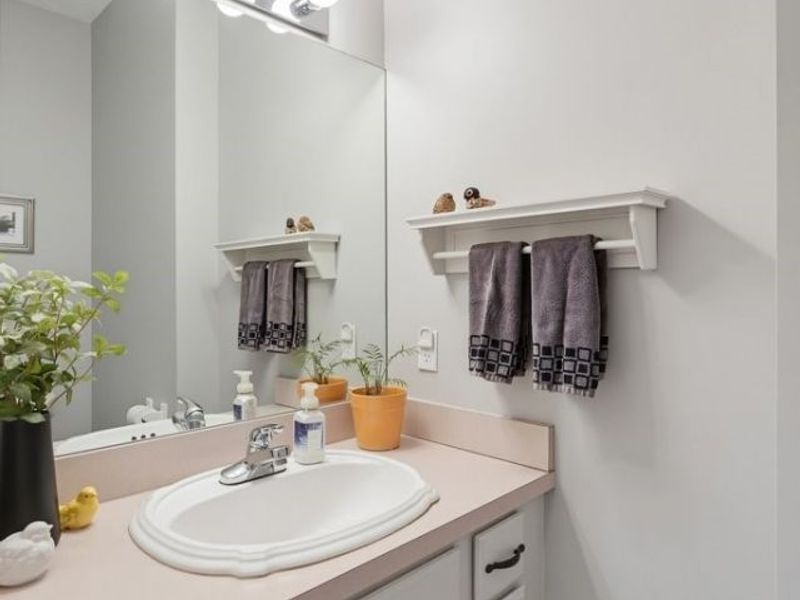 6460 Laura Lane, Solon, OH 44139 Photo 9