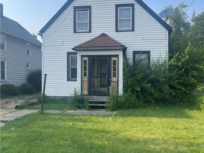 5611 Huss, Cleveland, OH 44105 Photo 1