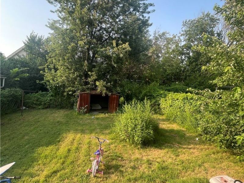 5611 Huss, Cleveland, OH 44105 Photo 3