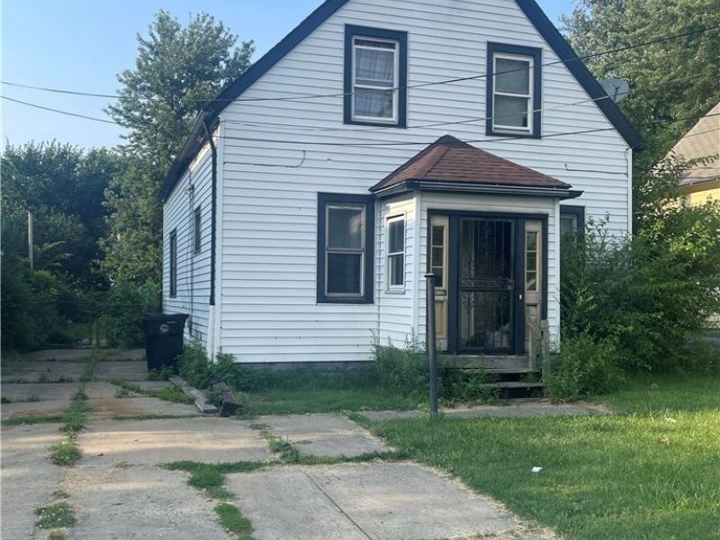 5611 Huss, Cleveland, OH 44105 Photo 6