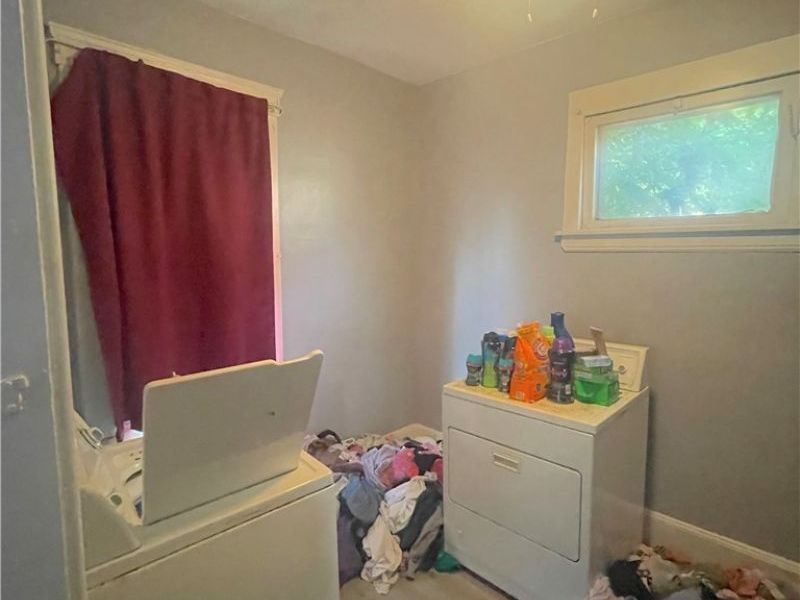 5611 Huss, Cleveland, OH 44105 Photo 8