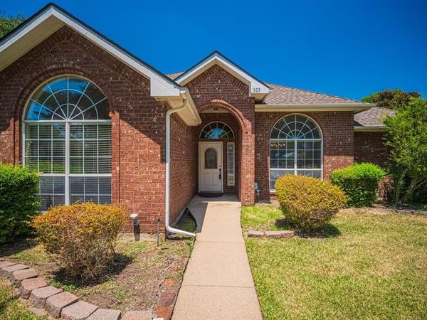 103 Meadow Glen Lane, Ovilla, TX 75154