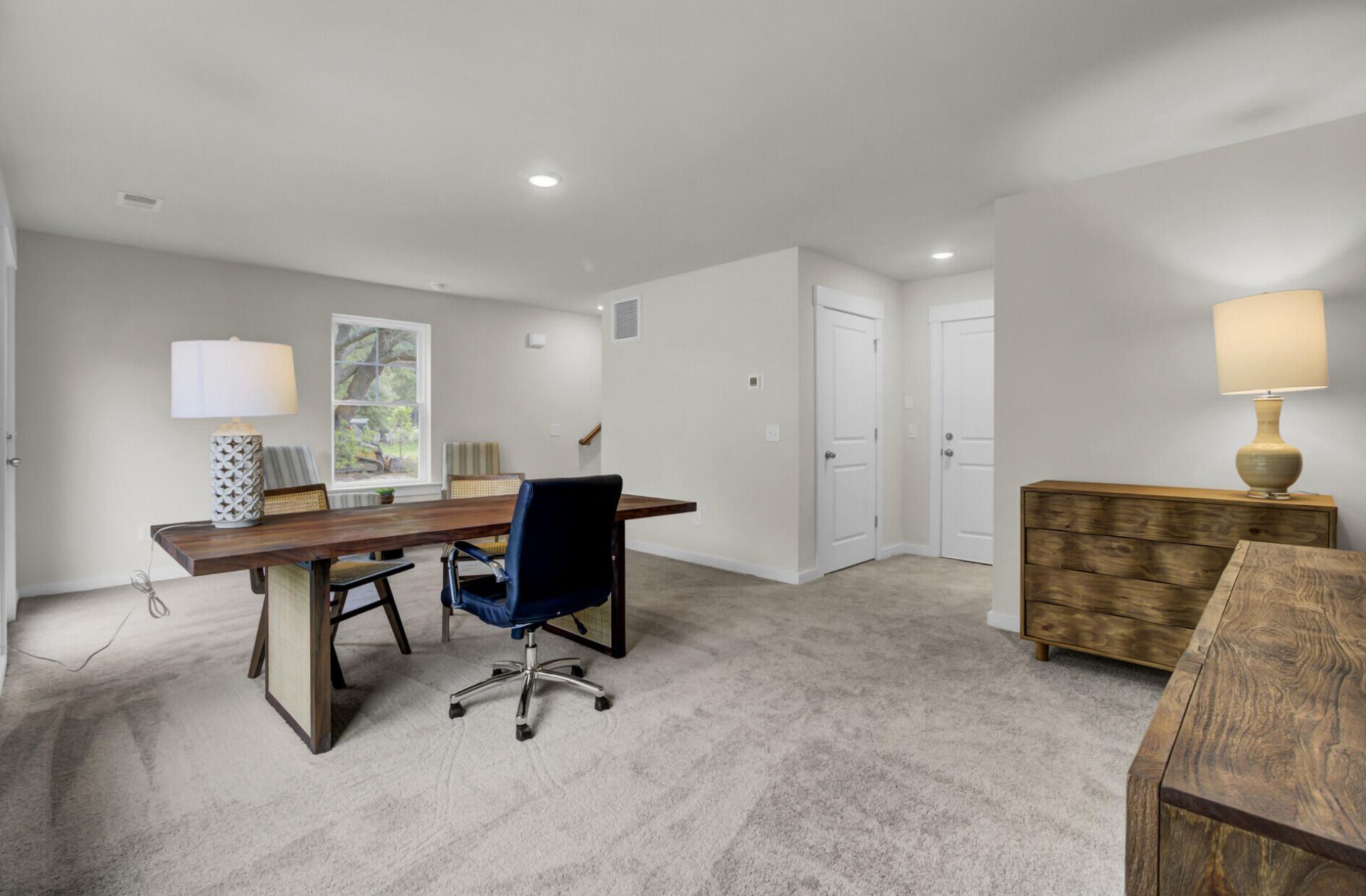 136 Fernbank Road Photo 35