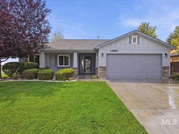 15885 Granite Peak Avenue, Nampa, ID 83651