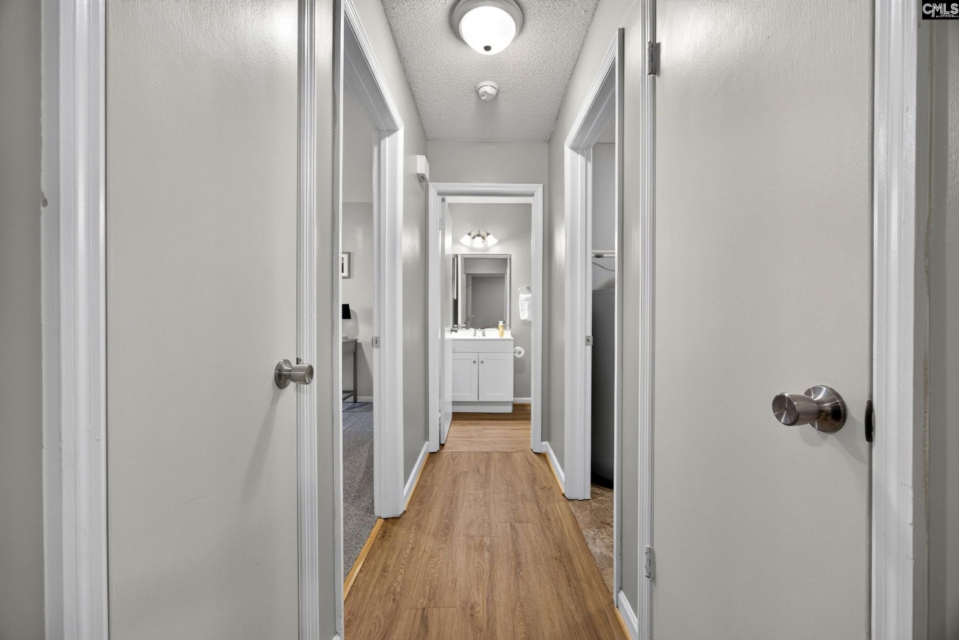 332 Edgewater Lane Photo 24