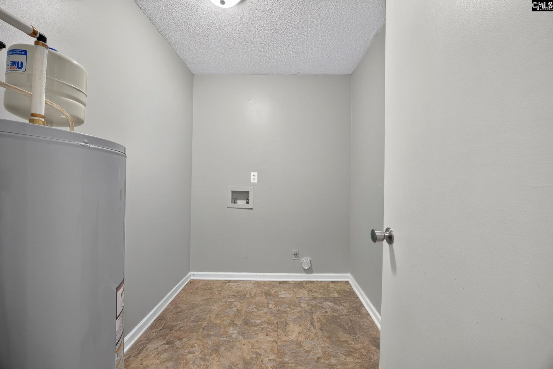 332 Edgewater Lane Photo 27